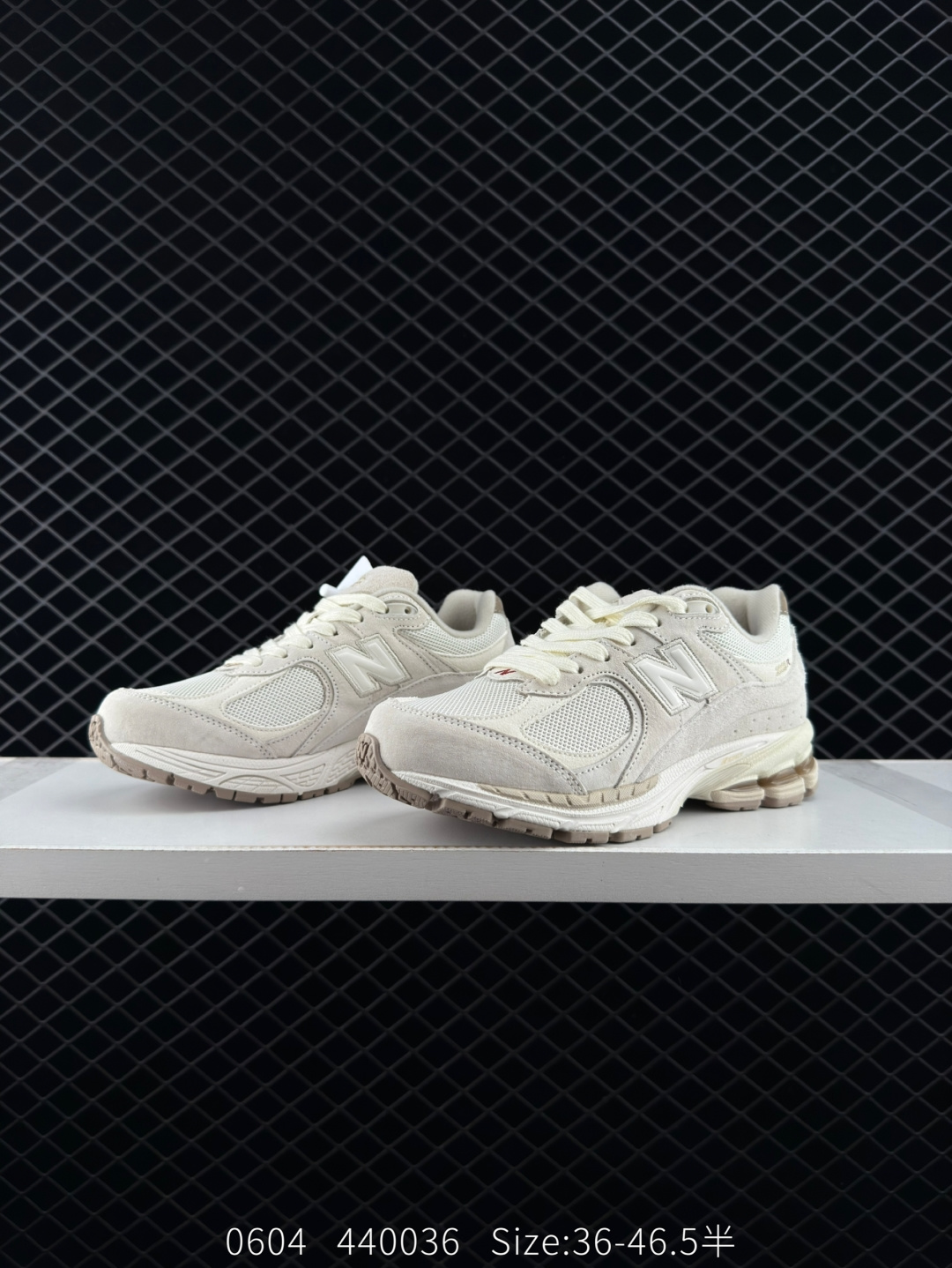 New Balance ML2002R0